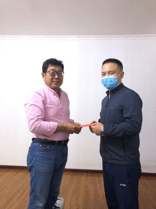 “五一”暖心慰问  弘扬工匠精神